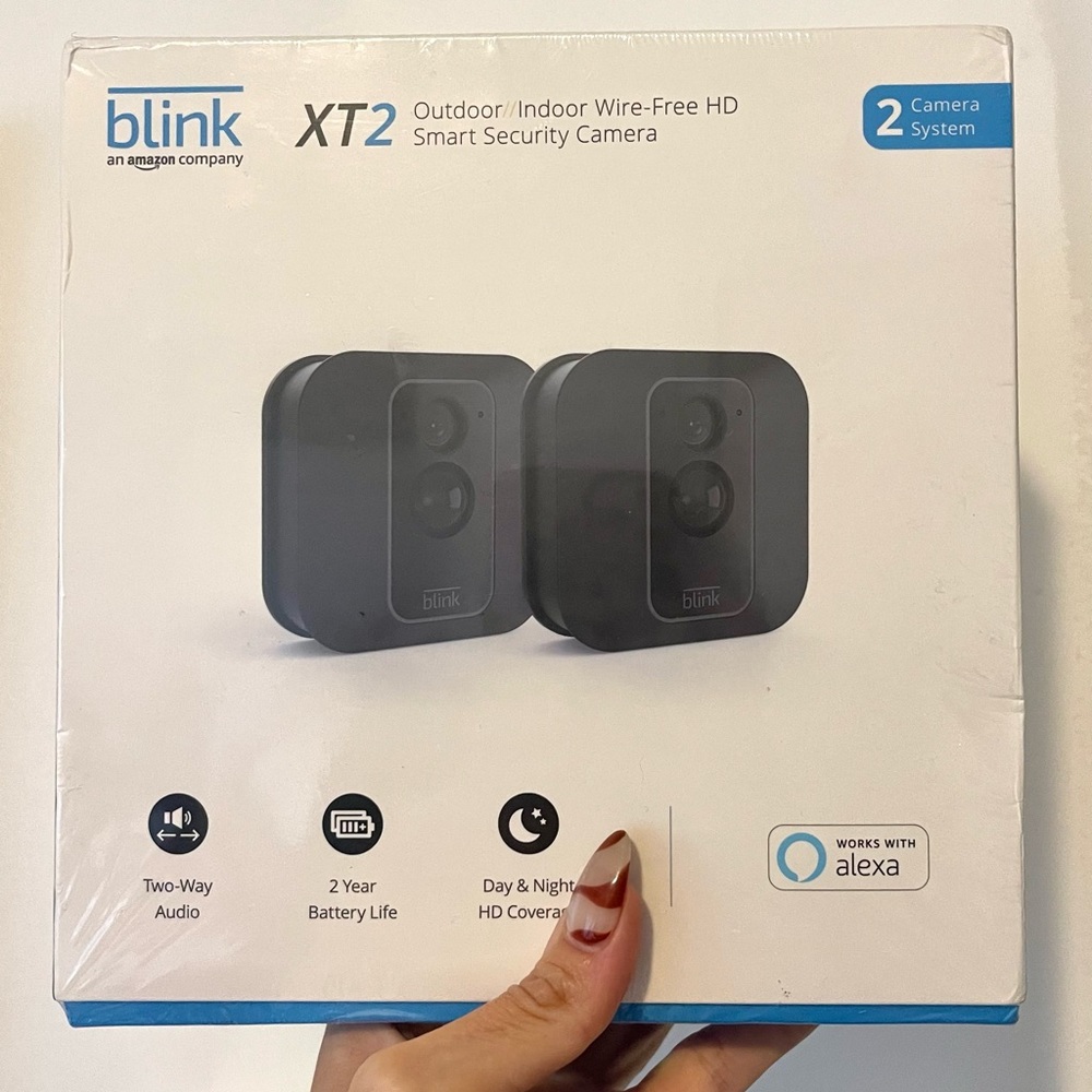 Blink XT2 Wifi Indoor/Outdoor
Wireless 1080p Security Cameras
2 Camera Kit
